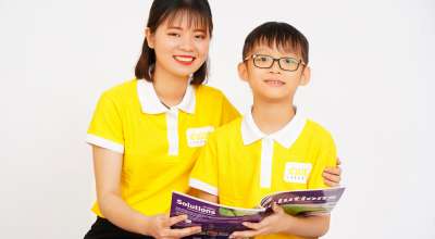 HÀNH TRANG CÙNG CON VÀO NĂM HỌC MỚI